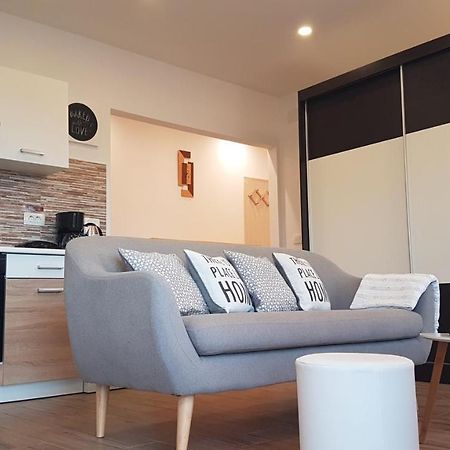 PUY Apartments Glorija מראה חיצוני תמונה
